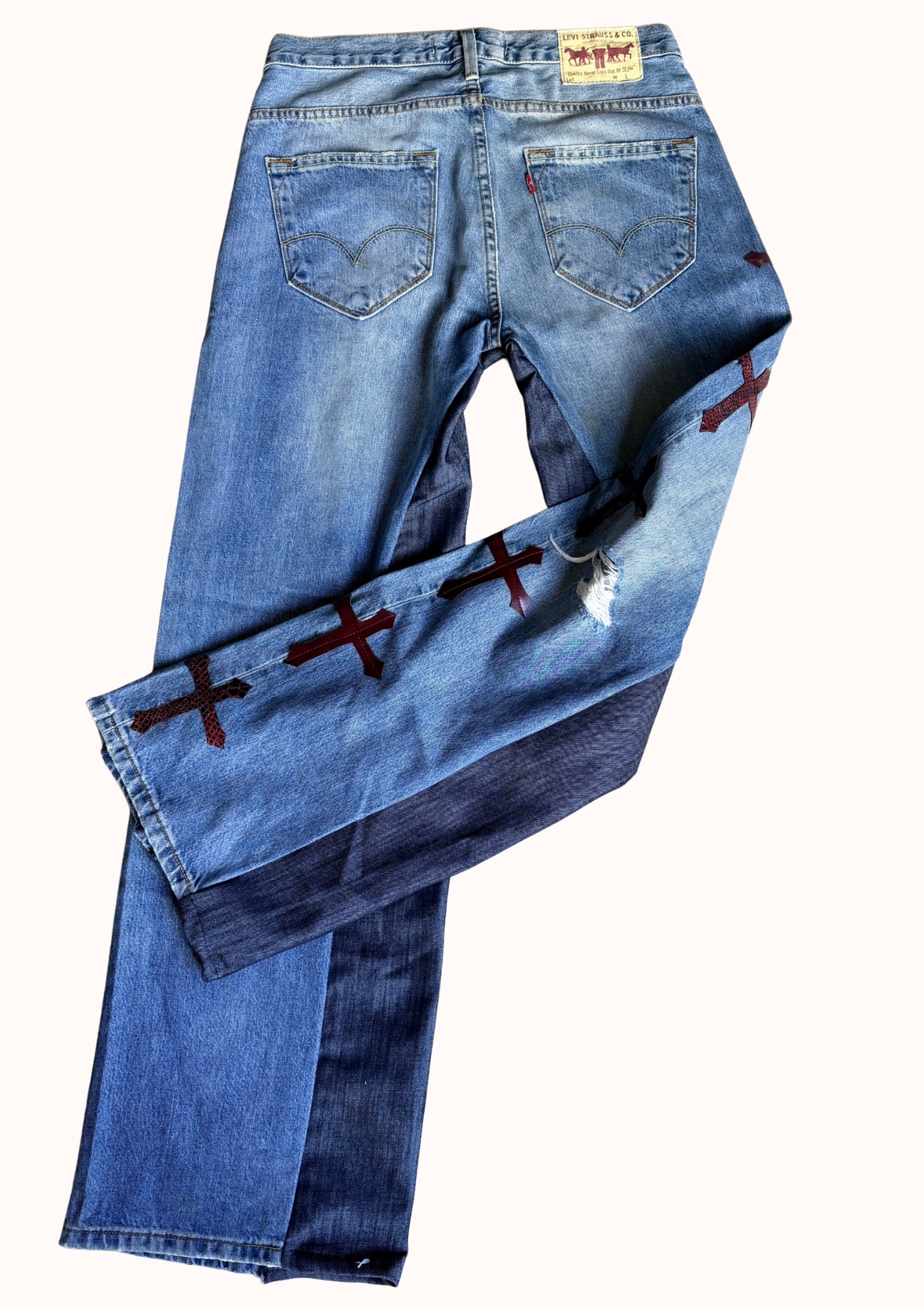 Levis 504 con croci