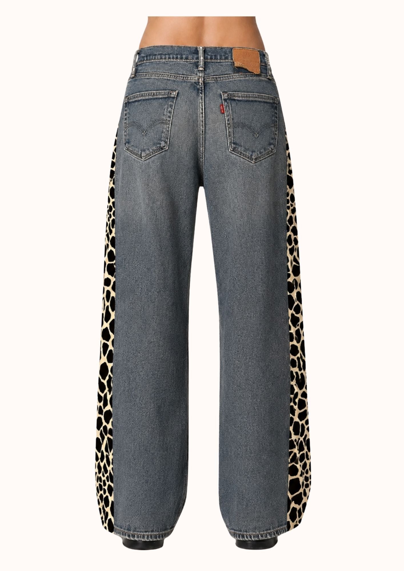 Giraffe Levis denim