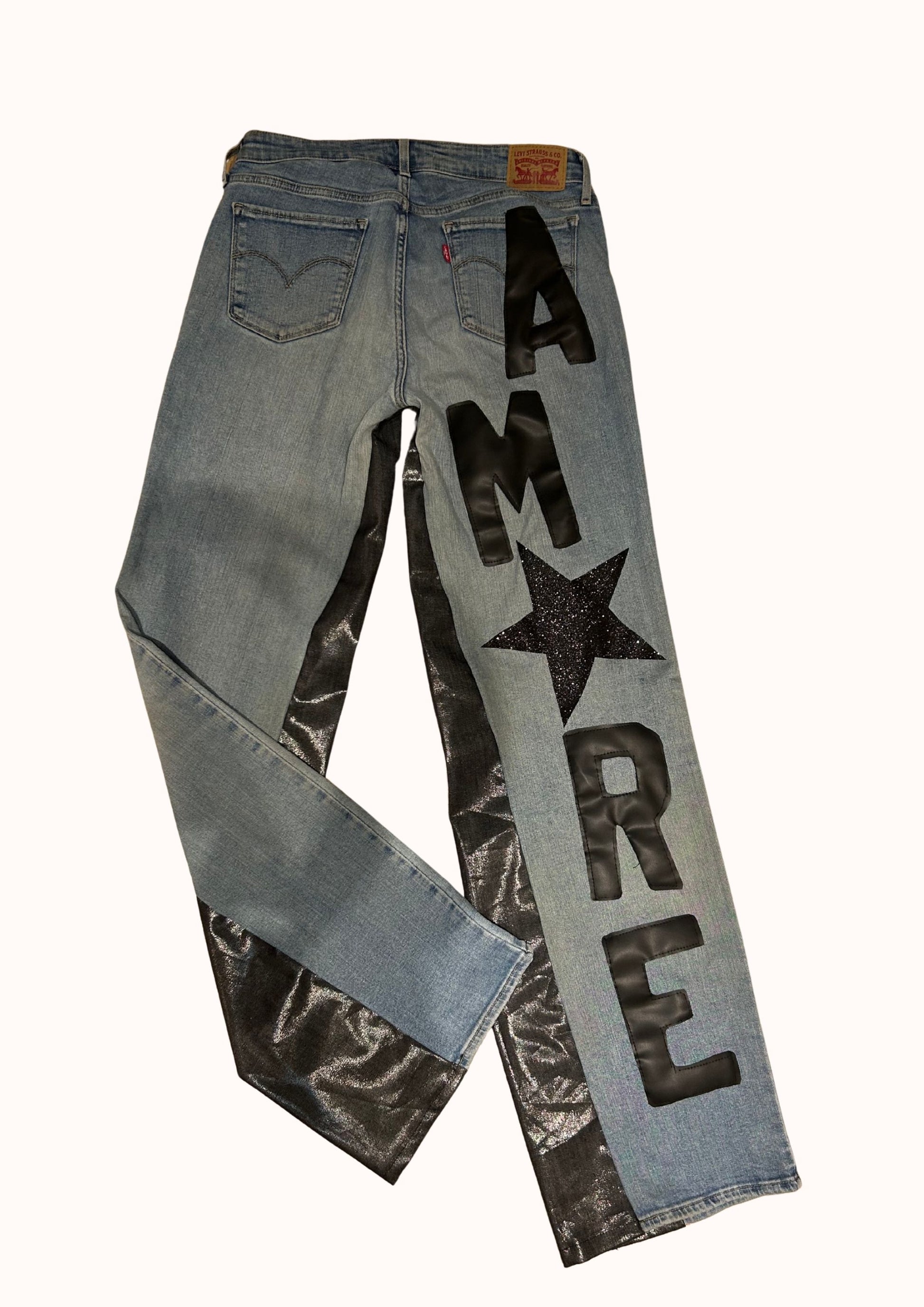 Levis amore nero 712