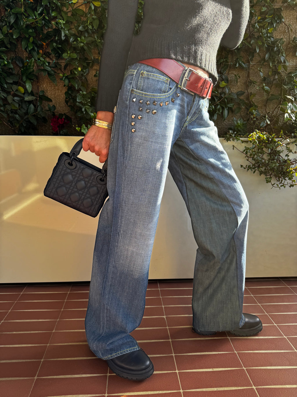 F*CK- vida denim con borchie