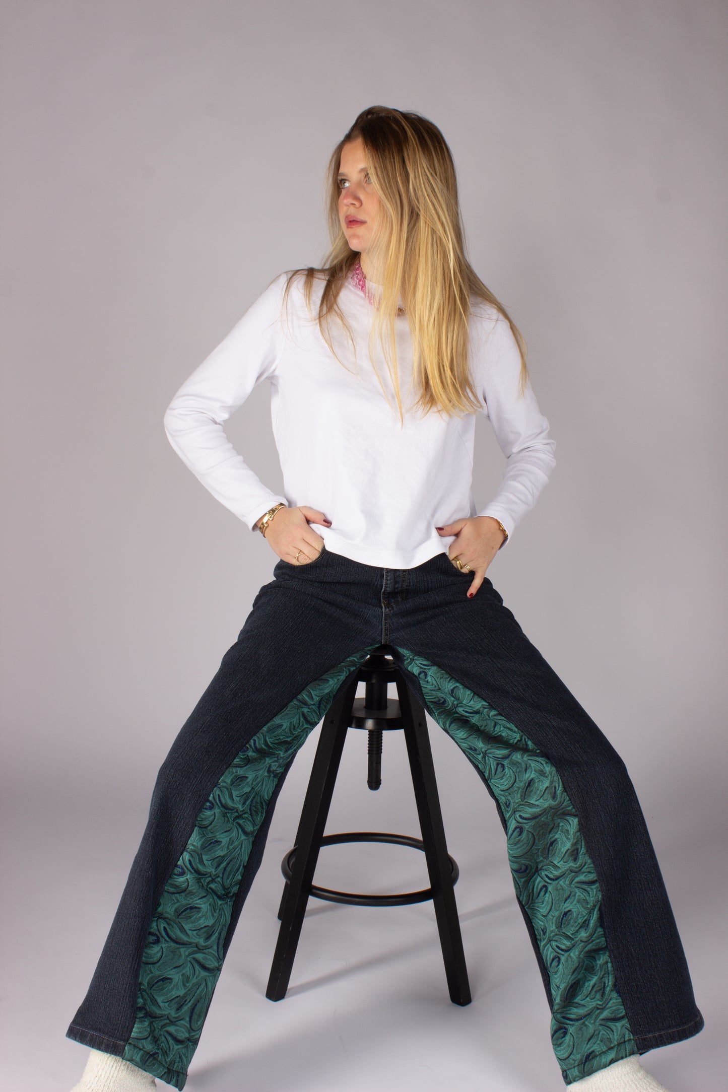 pantalone con inserto broccato verde